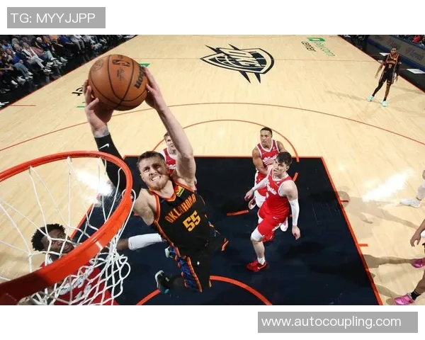 2014年NBA季后赛雷霆与灰熊激战回顾球队表现与关键时刻分析